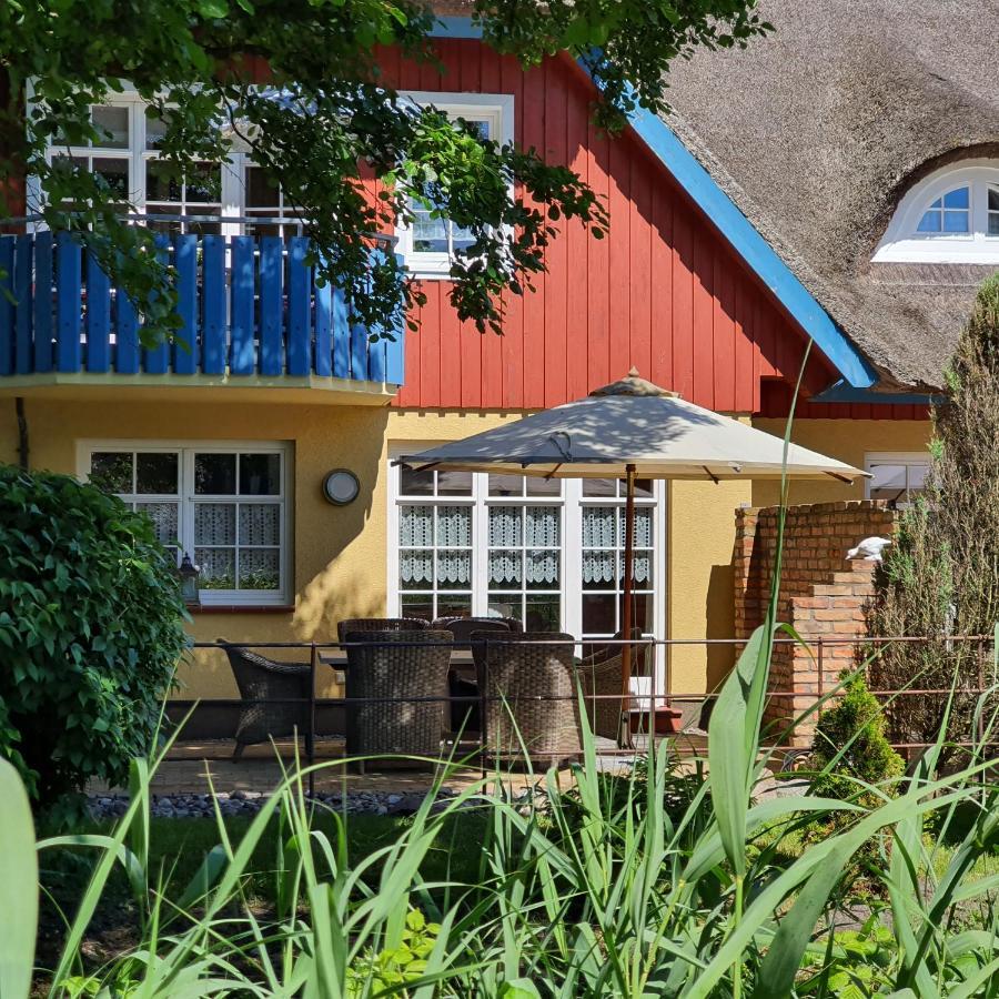 Kombüse by Ferienhaus Strandgut Born Exterior foto