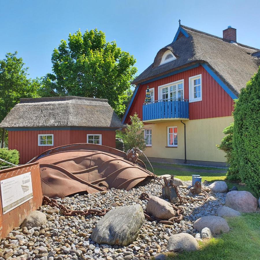 Kombüse by Ferienhaus Strandgut Born Exterior foto